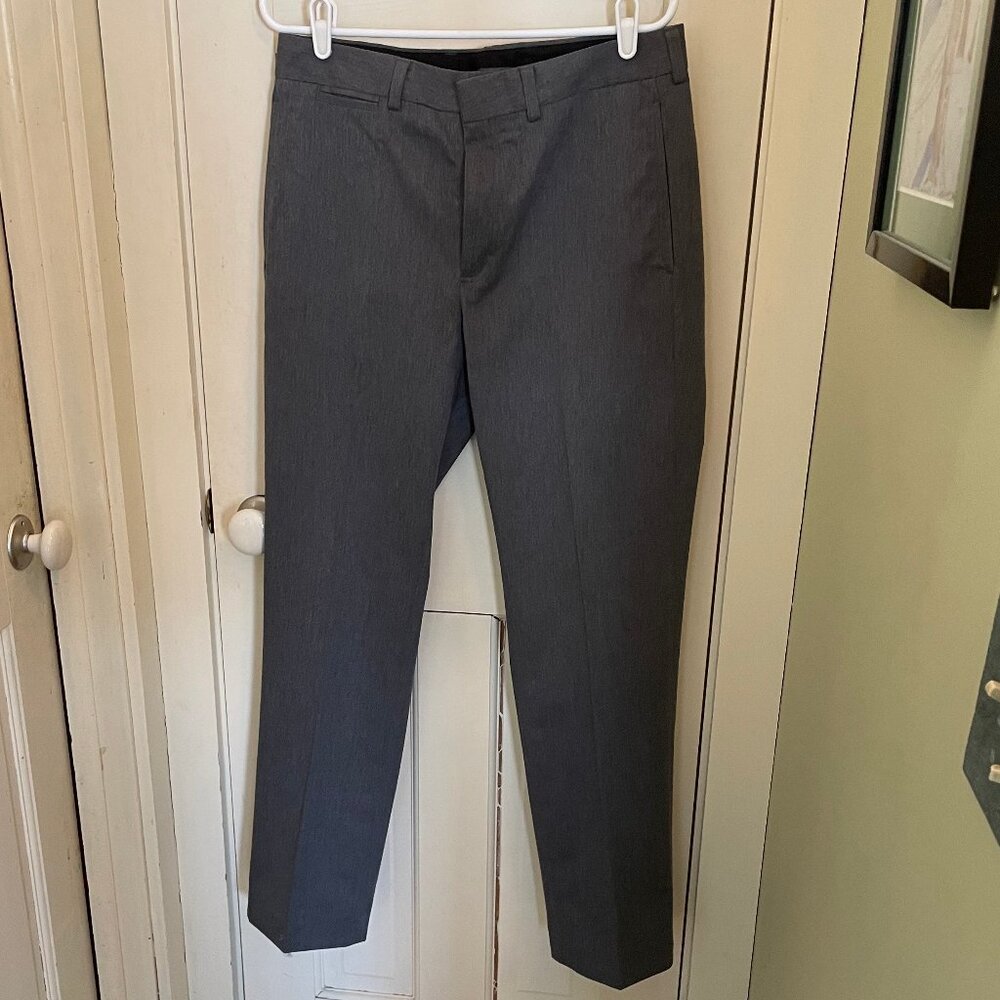 Men's 100% Cotton L. L. Bean Standard Fit Trousers Size 32 - Picture 3 of 12